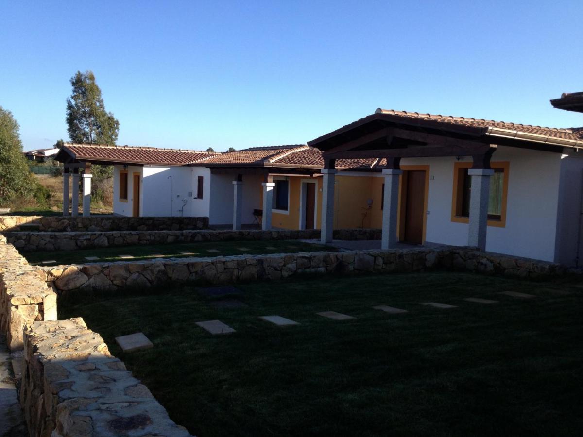 Residence S'Oggiastrone Tanaunella Exterior foto