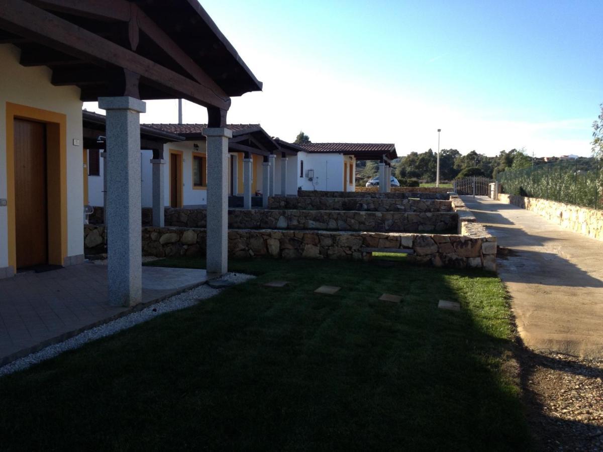 Residence S'Oggiastrone Tanaunella Exterior foto